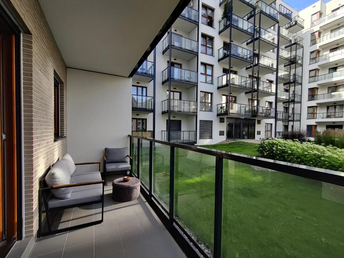 Hello Apartments Zajezdnia Wrzeszcz With Private Parking Gdansk Dış mekan fotoğraf