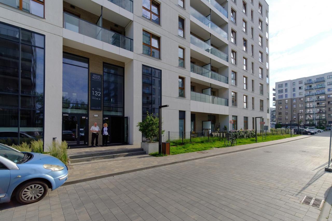 Hello Apartments Zajezdnia Wrzeszcz With Private Parking Gdansk Dış mekan fotoğraf